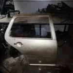 Volkswagen golf 4 sag arka kapı çıkma