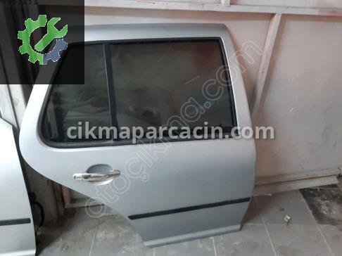 Volkswagen Golf Sağ Arka Kapı çıkma parça