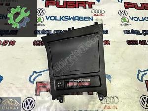 VOLKSWAGEN GOLF 6 ÇIKMA ORJİNAL KÜLLÜK 5K0 857 961