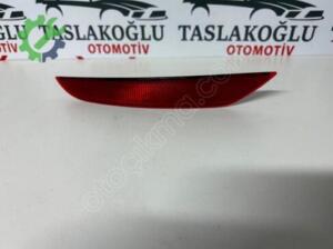Volkswagen Golf 2009-2013 Çıkma Reflektör 5K0945105G