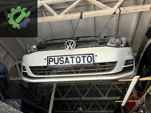 VOLKSWAGEN GOLF 7 ÇIKMA ÖN TAMPON FAR BEYAZ HATASIZ DOLU