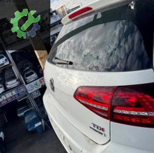 VOLKSWAGEN GOLF 7 ÇIKMA ORJİNAL HATASIZ BAGAJ KAPAĞI LC9A