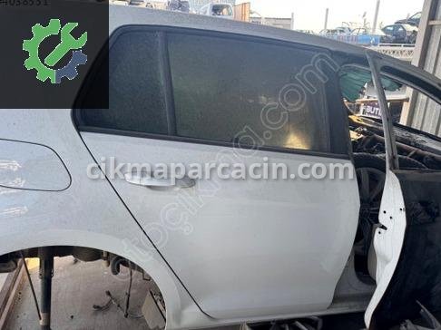 Volkswagen Golf Sağ Arka Kapı çıkma parça