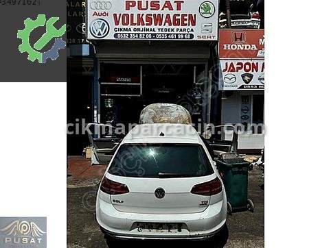 Volkswagen Golf Sağ Arka Kapı 5G4833056 çıkma parça