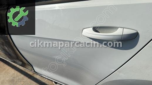 Volkswagen Golf Sol Arka Kapı çıkma parça