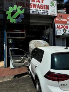 VOLKSWAGEN GOLF 7 ÇIKMA SOL ARKA KAPI HATASIZ BEYAZ