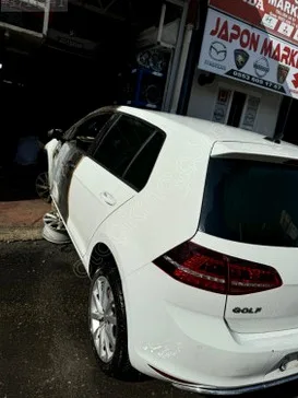 Volkswagen Golf Sağ Arka Kapı çıkma parça