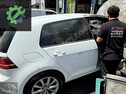 VOLKSWAGEN GOLF 7 ÇIKMA TAVAN ARKA KOMPLE BEYAZ RENK