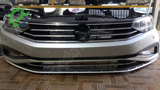 Volkswagen Golf Ön Tampon çıkma parça