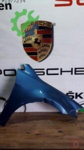 Volkswagen Golf 2023 Çıkma Sağ Çamurluk