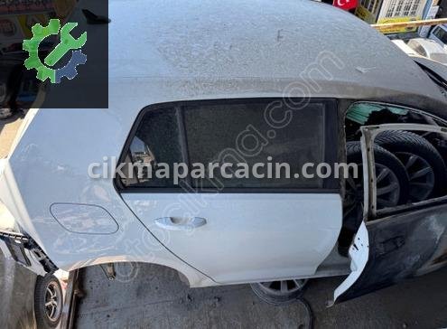 Volkswagen Golf Arka Panel çıkma parça