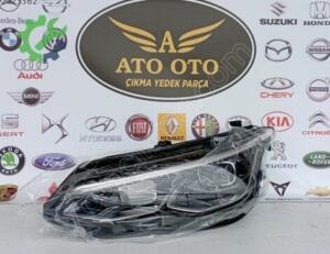Volkswagen Golf 2007-2024 Çıkma Sol Far