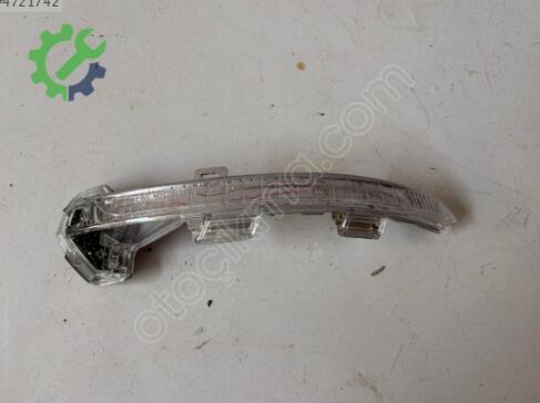 Volkswagen Golf Ayna Sinyali çıkma parça
