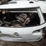 Volkswagen Golf bagaj kapağı çıkma