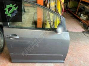 VOLKSWAGEN GOLF PLUS SAĞ ÖN KAPI