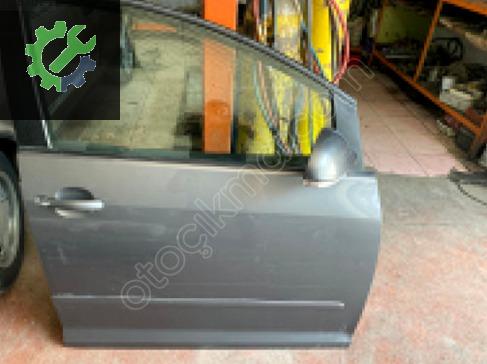 Volkswagen Golf Sağ Ön Kapı çıkma parça