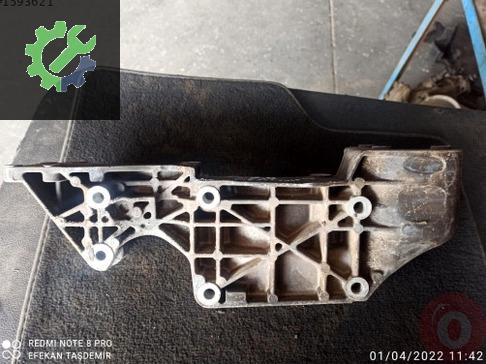Volkswagen Golf Şarj Dinamosu R06A903143R çıkma parça