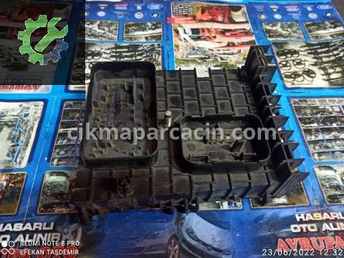Volkswagen Golf Sigorta Kutusu 1K0937124 çıkma parça