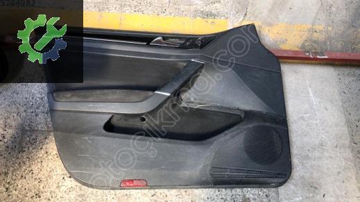 Volkswagen Golf Kapı Döşemesi çıkma parça