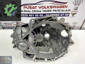 VOLKSWAGEN JETTA 1.6 BSE 5İLERİ MANUEL ŞANZIMAN MUHAFAZA