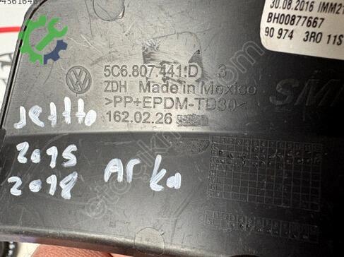 Volkswagen Jetta Çeki Demir Kapağı 5C6807441D çıkma parça