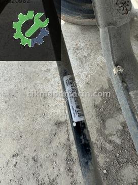 Volkswagen Jetta Çeki Demiri çıkma parça