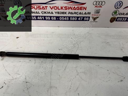 Volkswagen Jetta Bagaj çıkma parça
