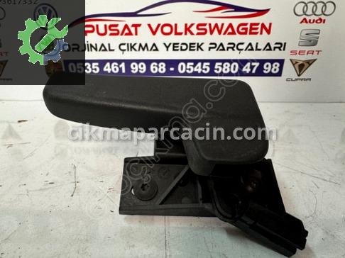 Volkswagen Jetta Kaput Arması çıkma parça