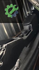 VOLKSWAGEN JETTA ÇIKMA ORJİNAL ORTA KONSOL KOL DAYAMA