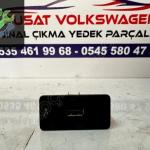 VOLKSWAGEN JETTA ÇIKMA ORJİNAL USB GİRİŞİ 3G0 035 222