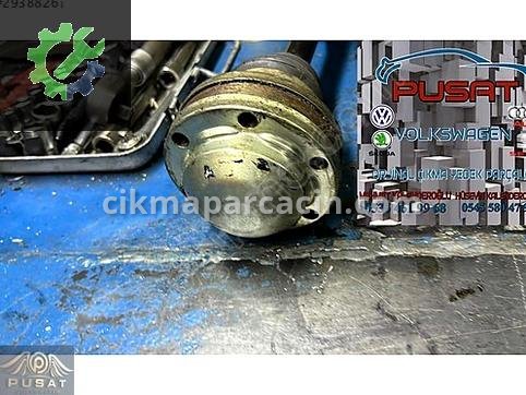 Volkswagen Jetta Sol Aks çıkma parça
