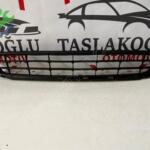 Volkswagen Jetta Orijinal Çıkma Tampon Izgarası 5C6853677A