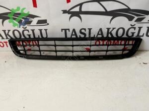Volkswagen Jetta Orijinal Çıkma Tampon Izgarası 5C6853677A