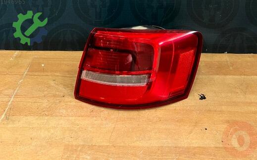 Volkswagen Jetta Sağ Dış Stop çıkma parça