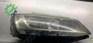 Volkswagen Jetta 2012 Çıkma Sağ Far No 4269111
