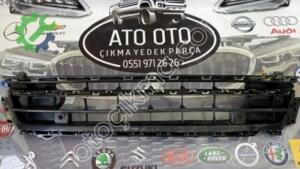 Volkswagen Jetta 2005-2023 Çıkma Tampon Orta Izgara
