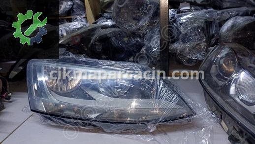 Volkswagen Jetta Sağ Ön Far çıkma parça