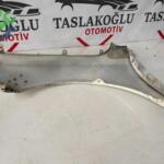 Volkswagen Jetta Sağ Ön Çamurluk Sökme Çıkma