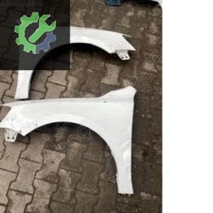 Volkswagen jetta sag sol çamurluk