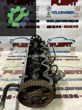 Volkswagen LT Silindir Kapağı 074 103 373 G çıkma parça