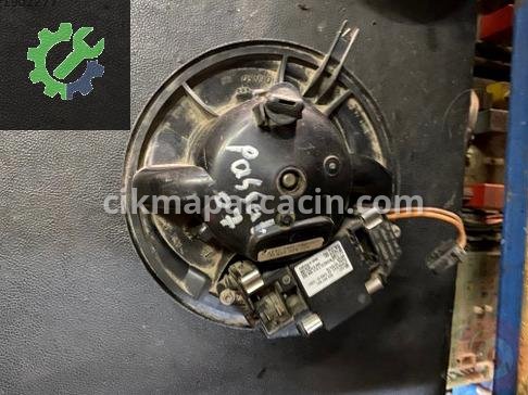 Volkswagen Passat Kalorifer Motoru çıkma parça