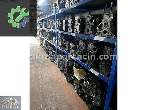 Volkswagen Passat Yarım Motor çıkma parça