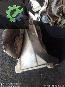 Volkswagen Passat Motor Braketi çıkma parça