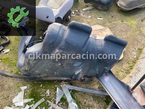 Volkswagen Passat Yakıt Deposu 3B0201085C çıkma parça