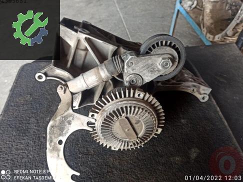 Volkswagen Passat Klima Kompresörü 038 903 143 AE çıkma parça