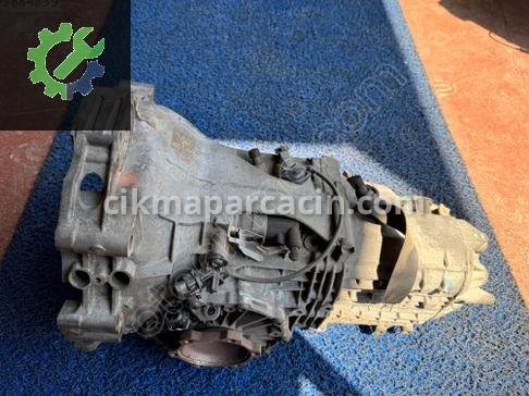 Volkswagen Passat Manuel Şanzıman çıkma parça