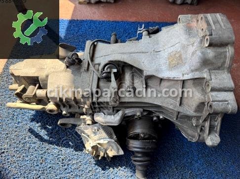 Volkswagen Passat Manuel Şanzıman çıkma parça