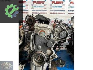 Volkswagen PASSAT 2.0 TDI çıkma yarım motor crl kodlu motor