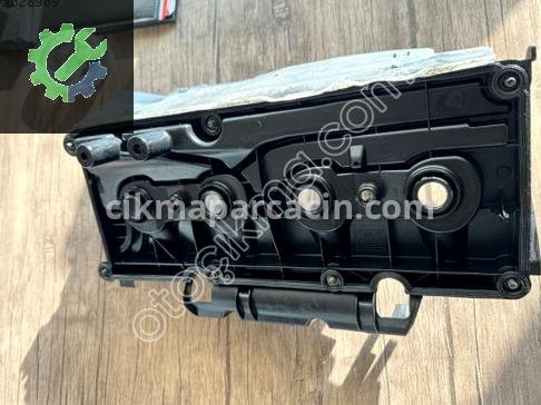 Volkswagen Passat Külbütör Kapağı 03N 103 469 E çıkma parça