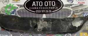 Volkswagen Passat 2015-2023 Çıkma Alt Tampon